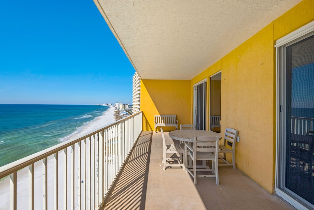 Treasure Island 1208 - photo 30
