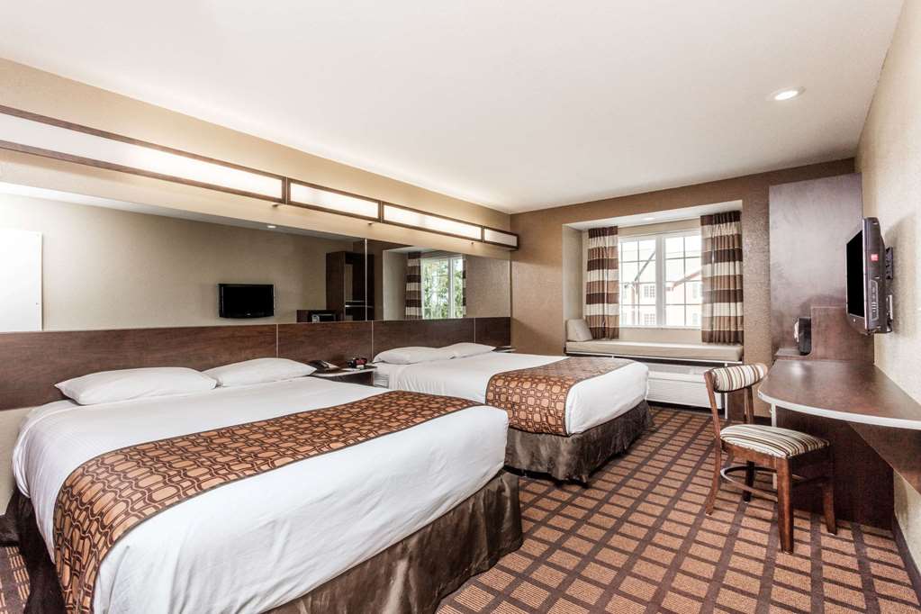 Microtel Inn & Suites by Wyndham Macon - photo 7