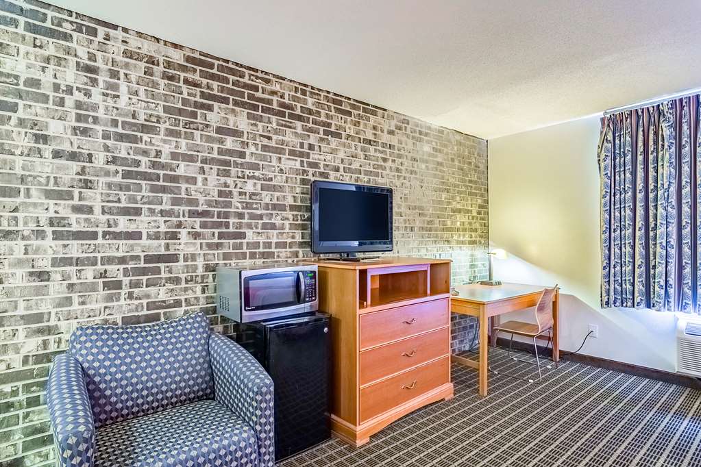 Motel 6 Grand Rapids MI Northeast - photo 21