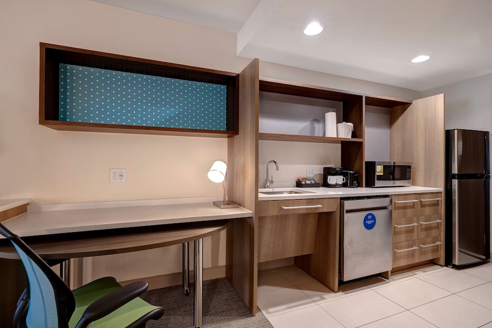 Home2 Suites By Hilton Dekalb - photo 12