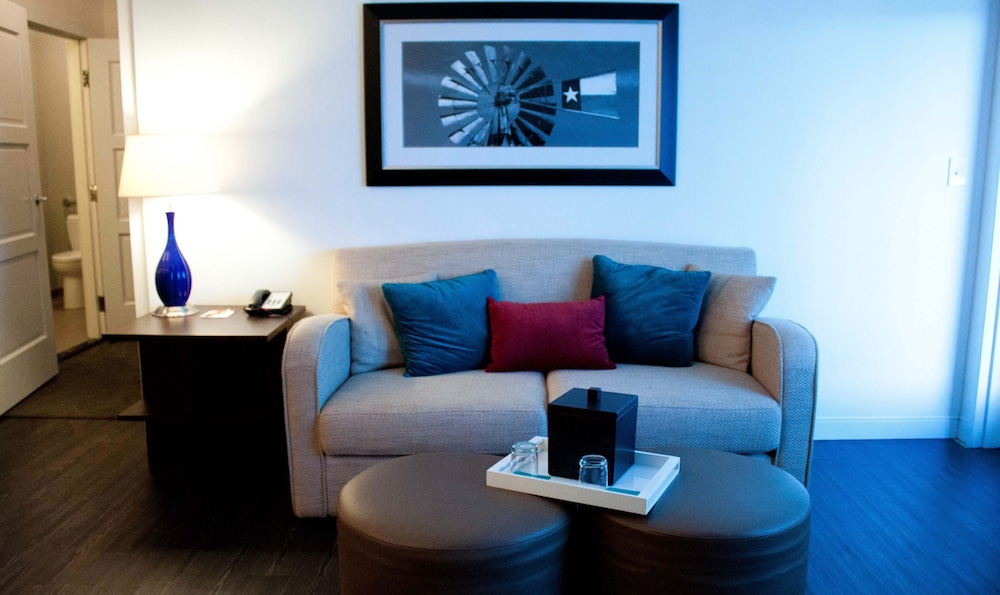 Hotel Indigo Waco Baylor An Ihg Hotel - photo 4