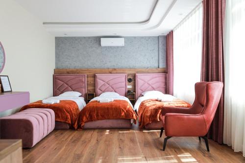 Nafron Hotel — Prizren — photo 3