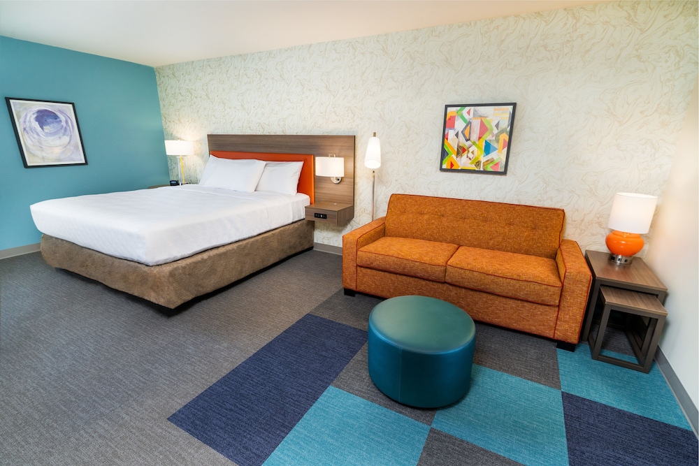 Home2 Suites by Hilton Bakersfield - photo 15
