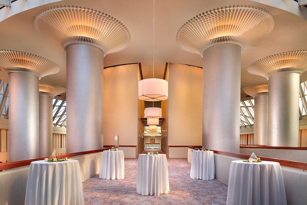 The Westin Peachtree Plaza Atlanta - photo 109
