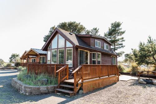 Hart's Camp Airstream Hotel & RV Park - photo 29