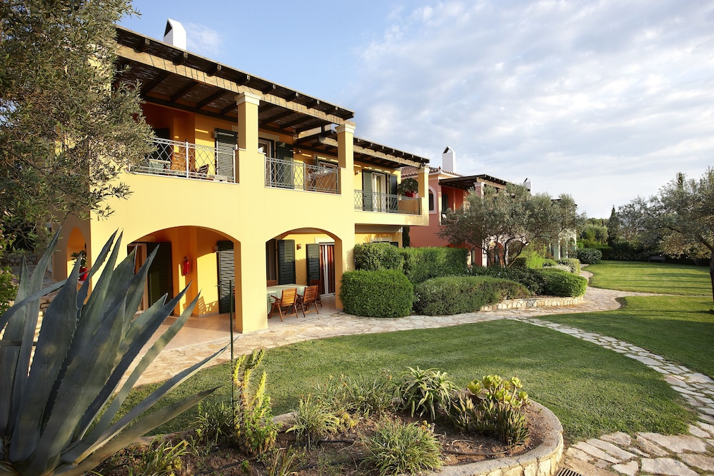 Nymfes Villas — 4-Star Luxury Hotel in Porto Cheli, Greece