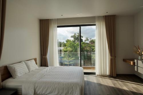 Miami Luxury Apartment Hai Phong — 5-Star Luxury Hotel in Thi Tran Gjong Khe, Vietnam