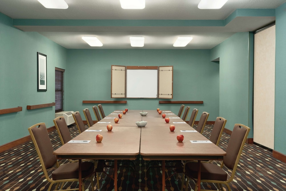 Hampton Inn Franklin Milford - photo 43
