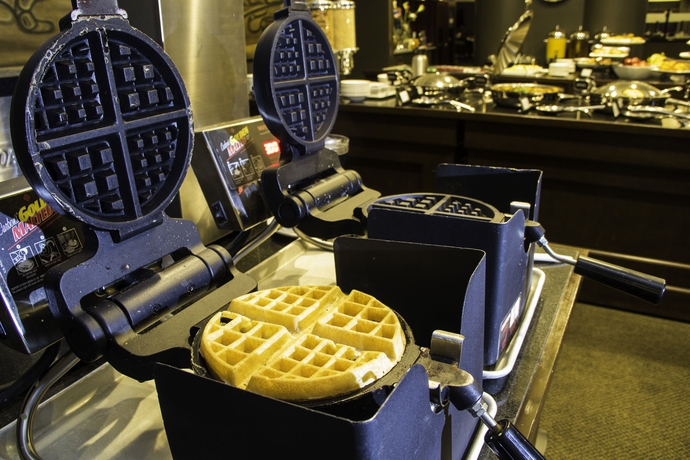 Harbour Towers Hotel & Suites in Victoria, Canada