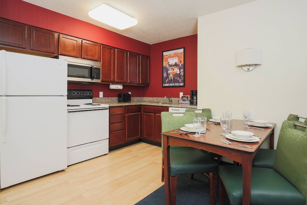 Residence Inn By Marriott Flint - photo 5