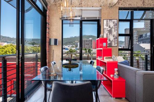 Manhattan style 2 bedroom apartment