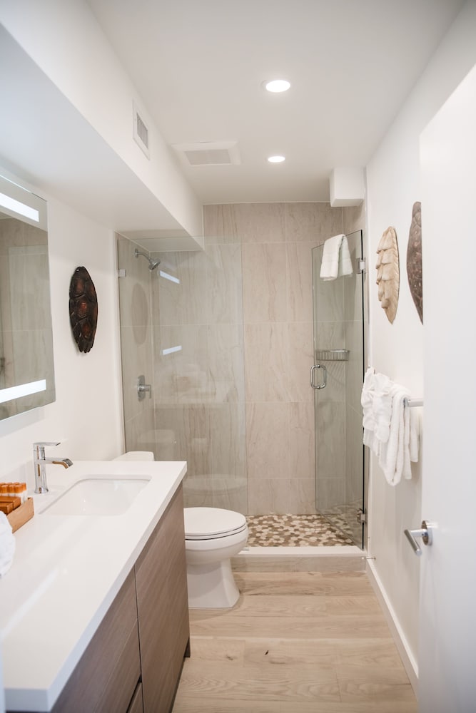 1229 Apartments at Beachcomber Resort - photo 8