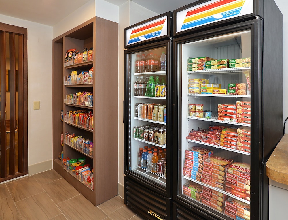 Holiday Inn Express Hotel & Suites The Villages by IHG - photo 46