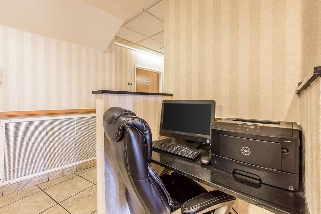 Comfort Suites Summit County - photo 21