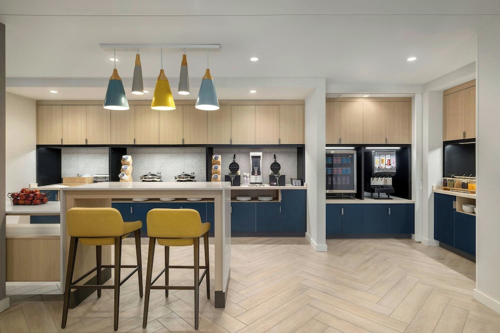TownePlace Suites by Marriott Duluth - photo 30