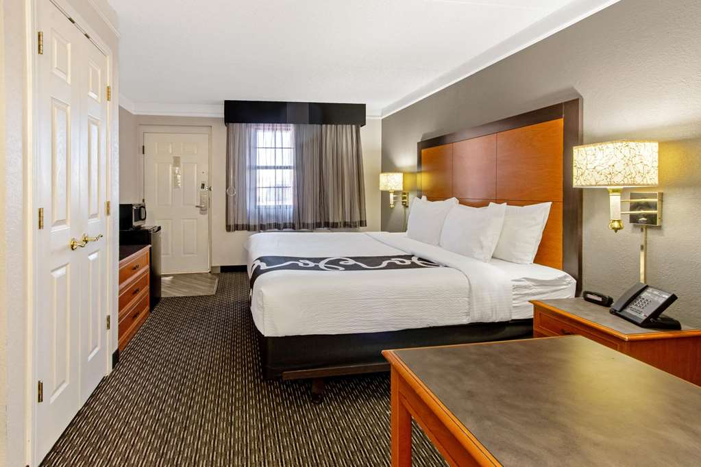 La Quinta Inn by Wyndham Santa Fe - photo 18