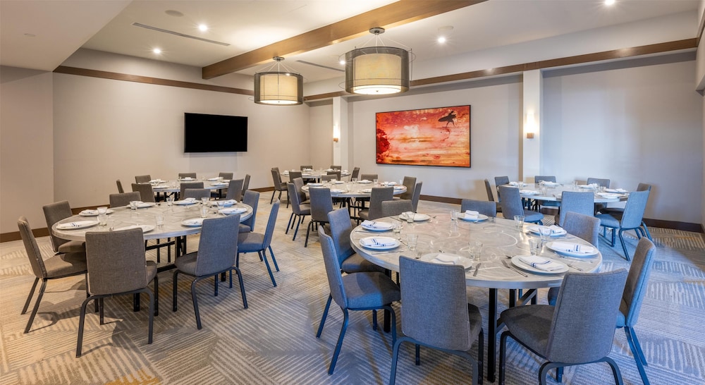 Inn at the Pier Pismo Beach Curio Collection by Hilton - photo 62