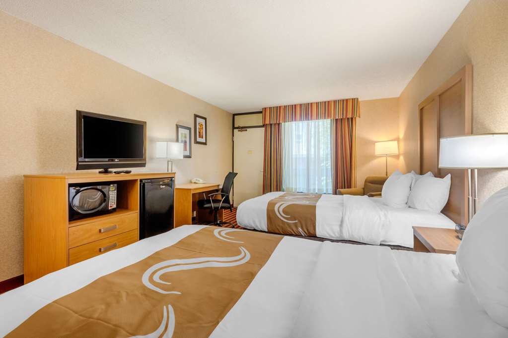Quality Inn Exit 4 - photo 12