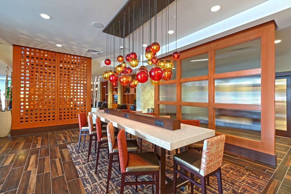 Hampton Inn Houston Downtown - photo 21