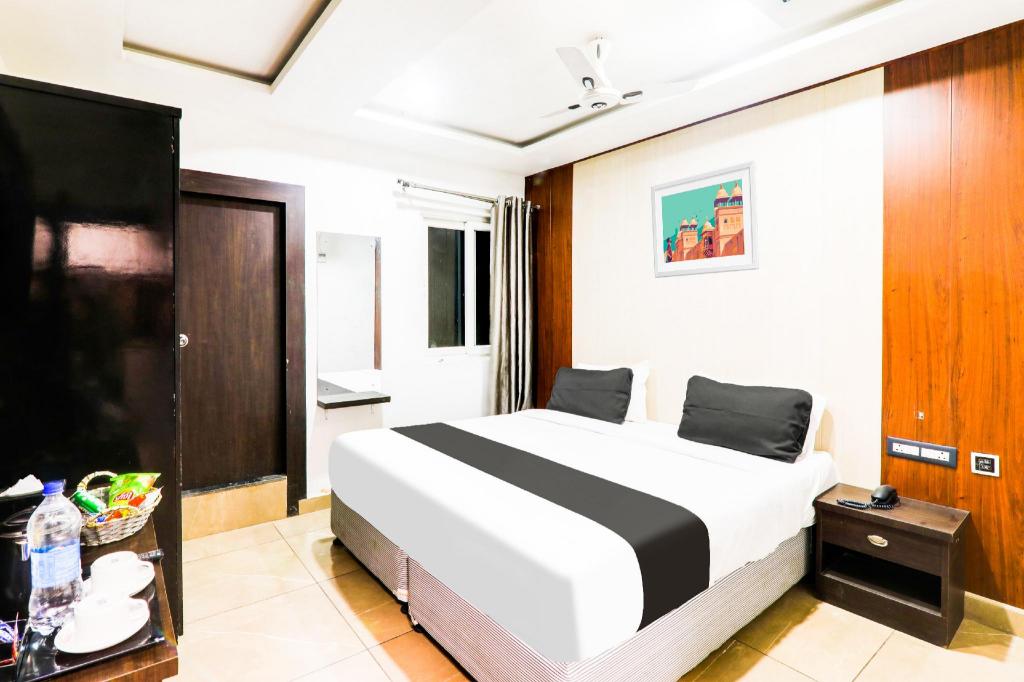 Hotel Red Carpet & Banquet in Gorakhpur, India