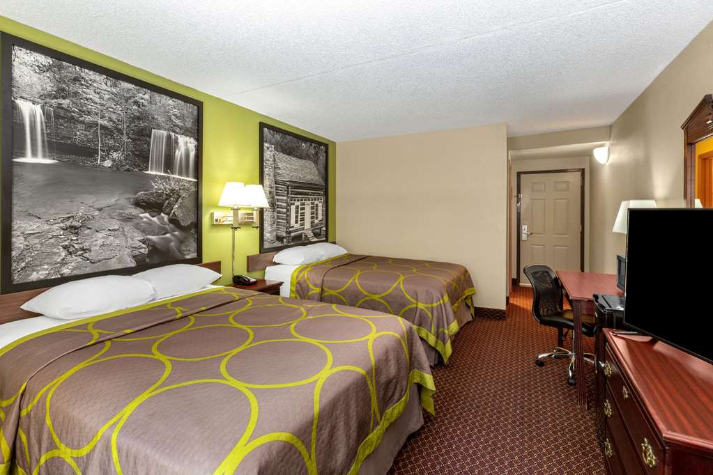 Super 8 by Wyndham Eureka Springs - photo 6