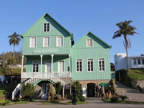 Casa das Palmeiras Quiosque — 4-Star Luxury Hotel in Bento Goncalves, Brasil