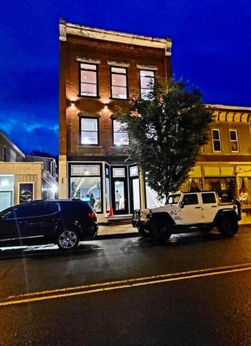 Triple Brick on Main — 4-Star Luxury Hotel in Towanda, United States