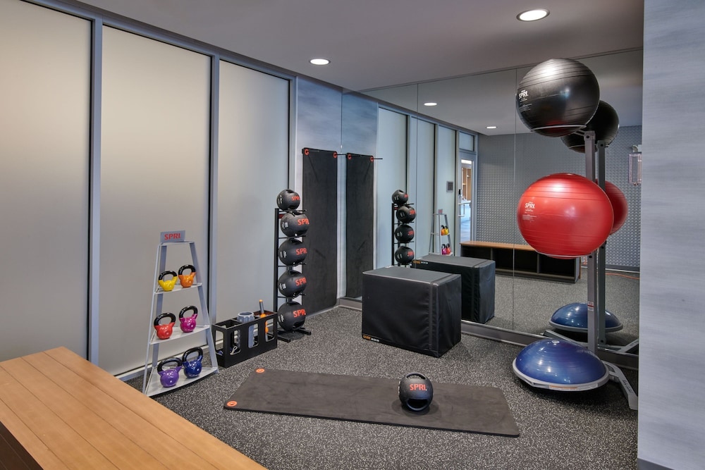 Fairfield Inn & Suites by Marriott Chicago O'Hare - photo 23