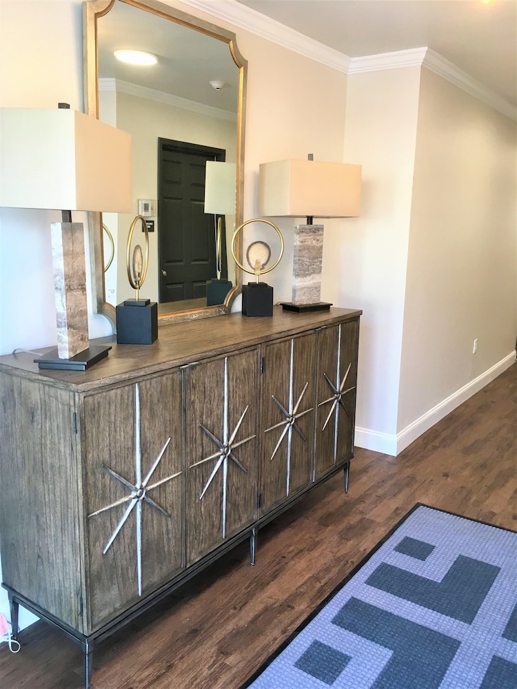 Stay Plus Extended Stay Suites - photo 2
