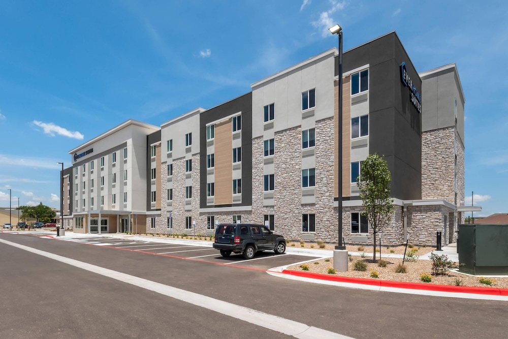 Everhome Suites Amarillo West Medical Center - photo 37