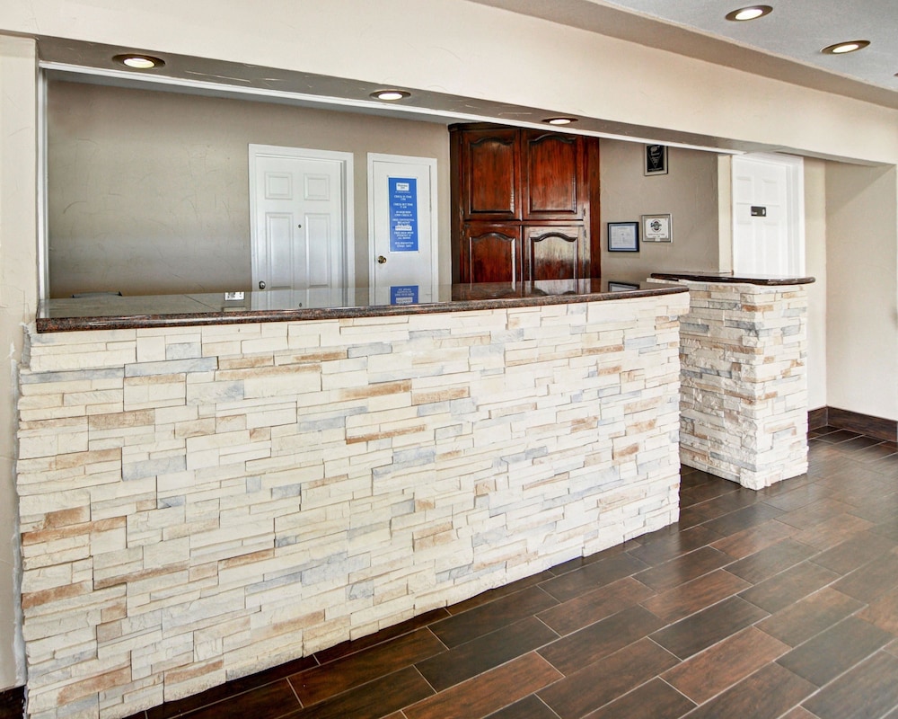 Rodeway Inn Gainesville I 35 - photo 19