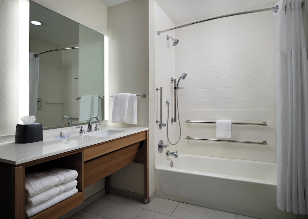 Staybridge Suites Flowood Nw Jackson by IHG - photo 39