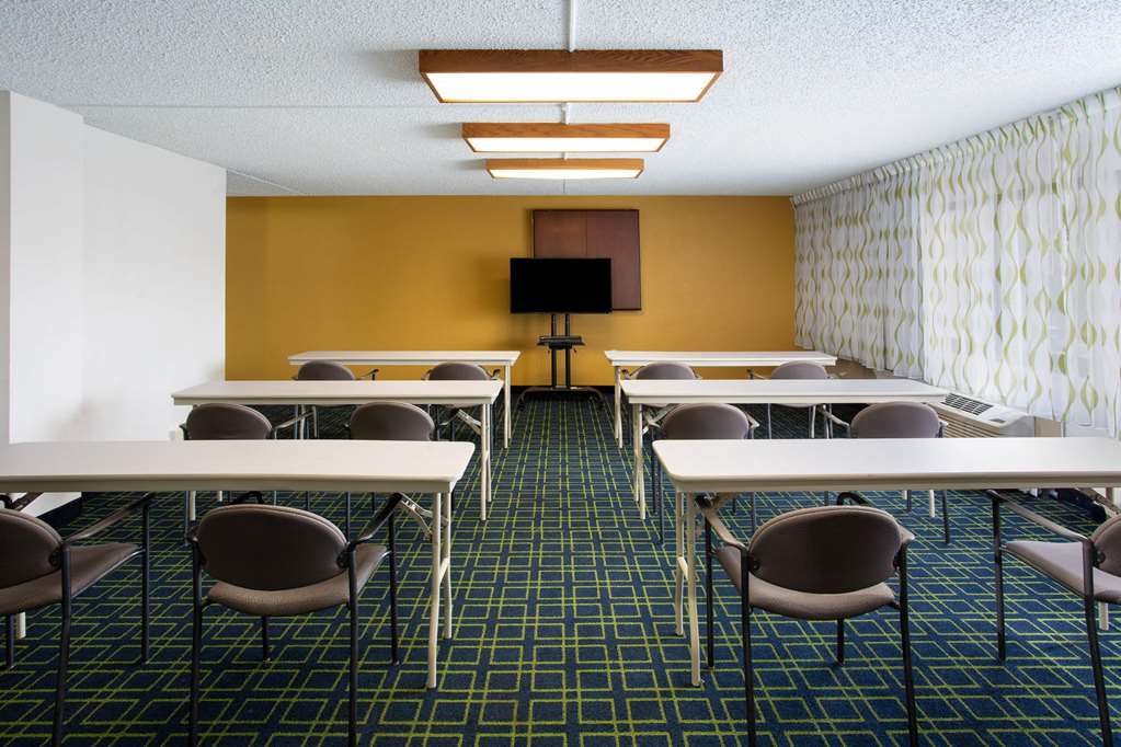 Days Inn by Wyndham Absecon Atlantic City Area - photo 20
