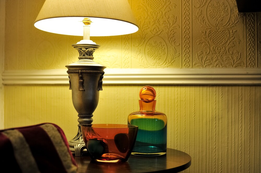Athenaeum House Hotel