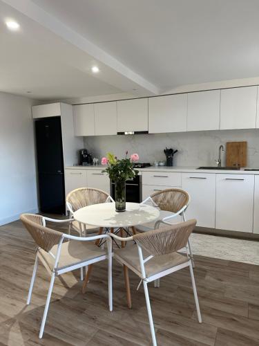 2BR Terrace Bagrati View Parking