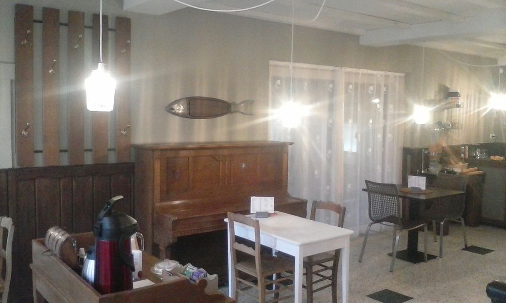 De La Vallee — Bievre — photo 3