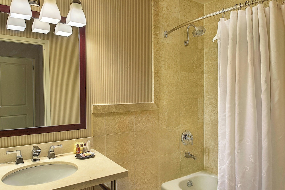 Sheraton Westport Chalet Hotel St. Louis - photo 37