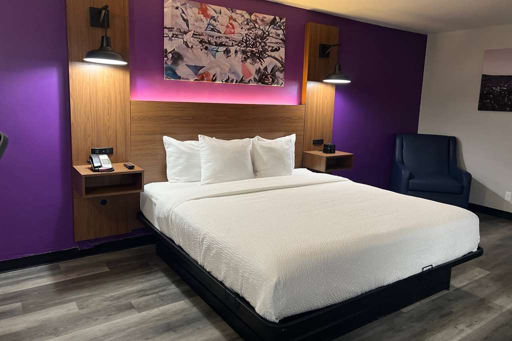 La Quinta Inn by Wyndham Amarillo Mid City - photo 19