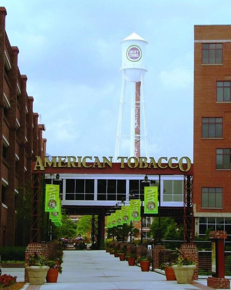 University Inn Durham next to Duke University Medical Center - photo 28