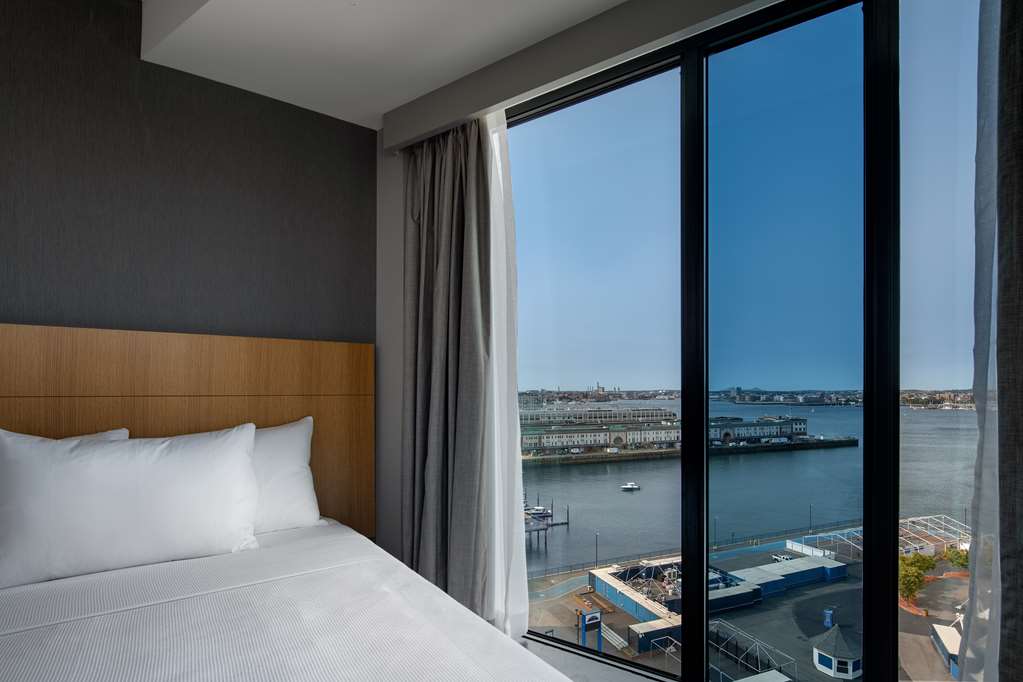 Hyatt Place Boston Seaport District - photo 13