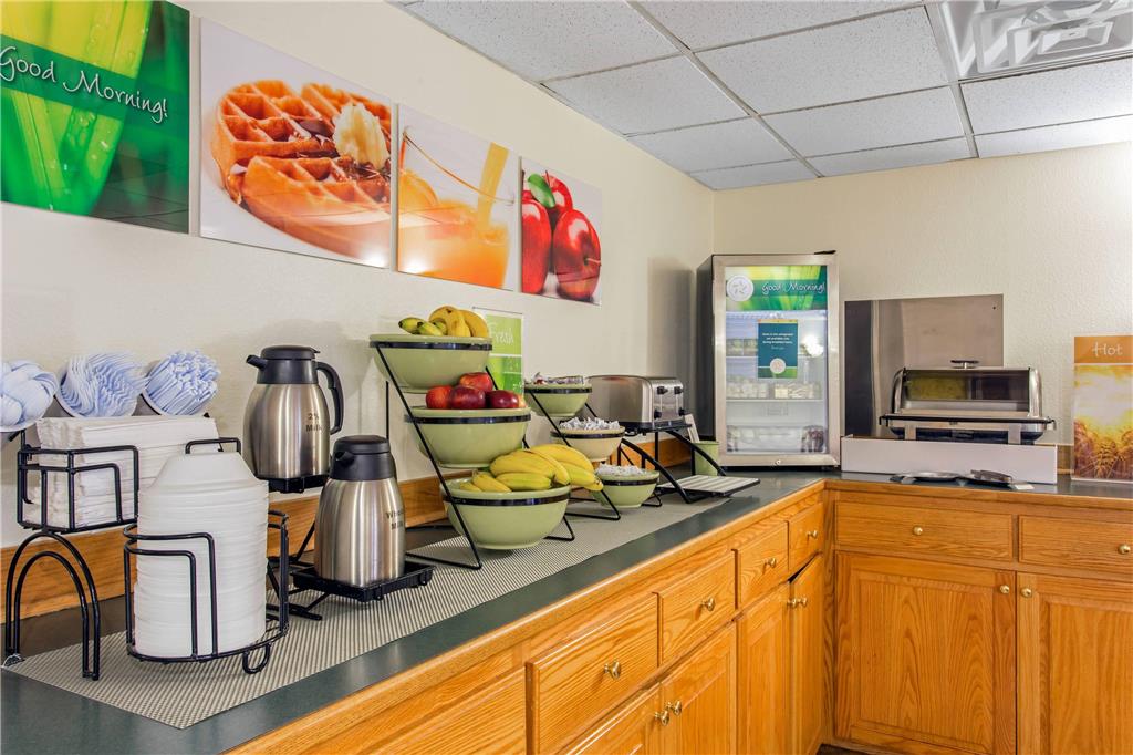Quality Inn Surfside Myrtle Beach - photo 30