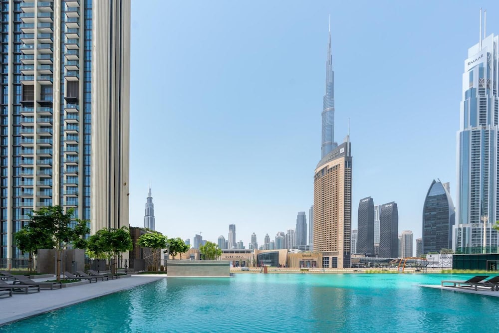 Downtown Views II Tower 2 - last minute hotel in Dubai