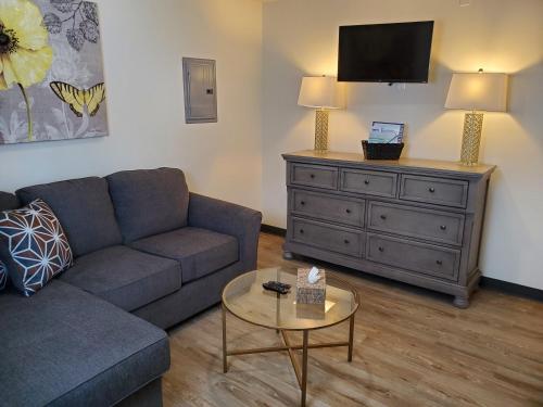 Moonstone Beach Motel - photo 112
