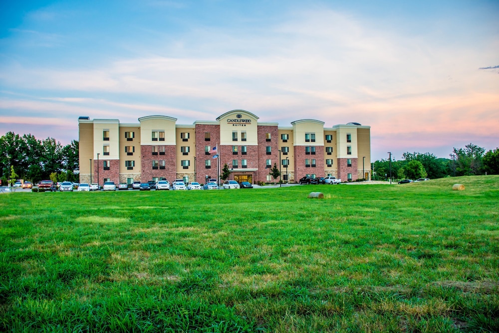 Candlewood Suites : Overland Park W 135th St by IHG - photo 53