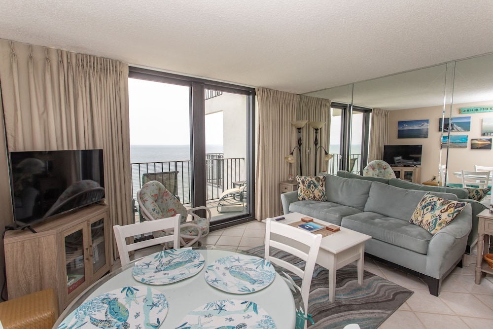 Royal Garden Resort 1506 2 Bedroom Condo by RedAwning - photo 14