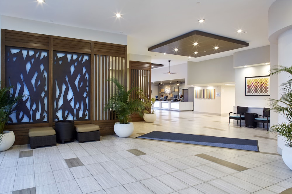 Holiday Inn Express Waikiki by IHG - photo 79