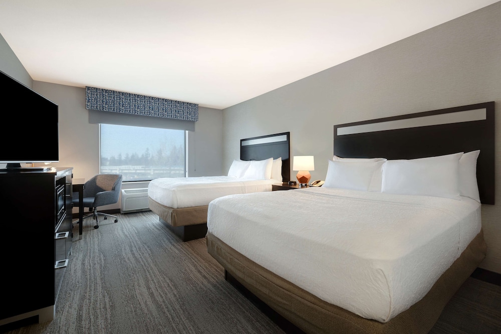 Hampton Inn & Suites Seattle Federal Way - photo 20