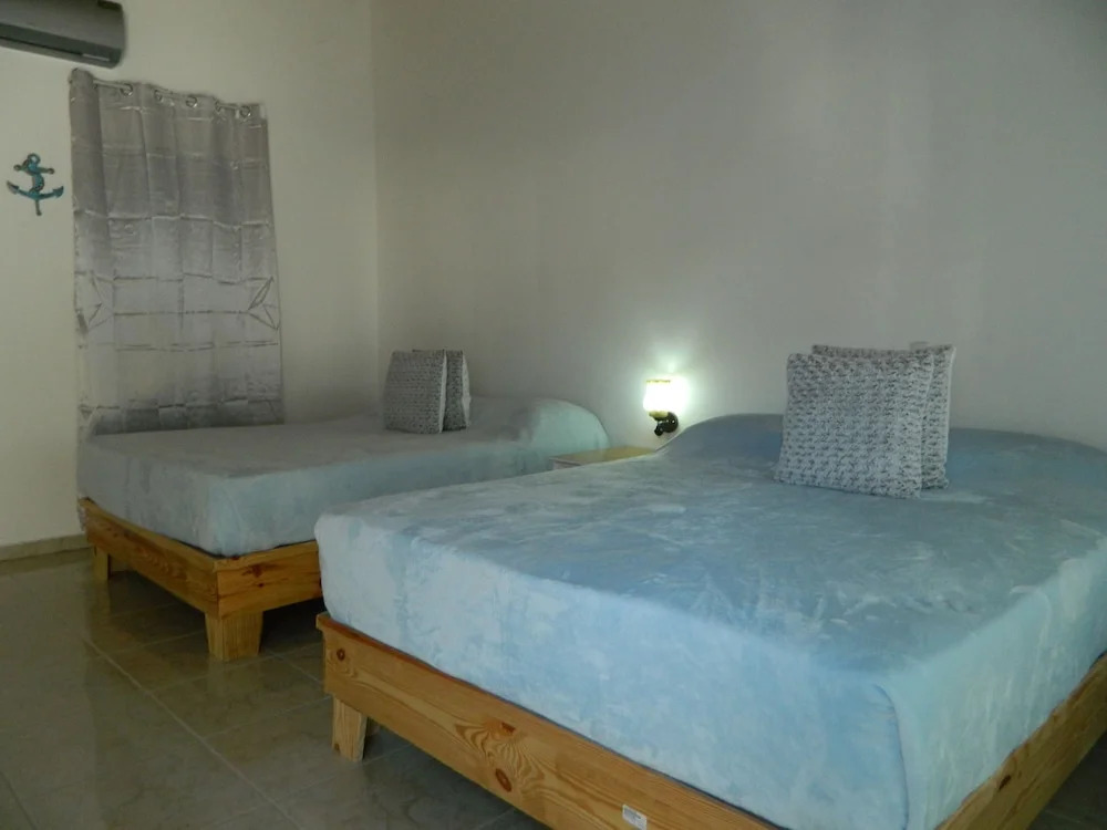 Suites Rooms A T Samana — Sanchez