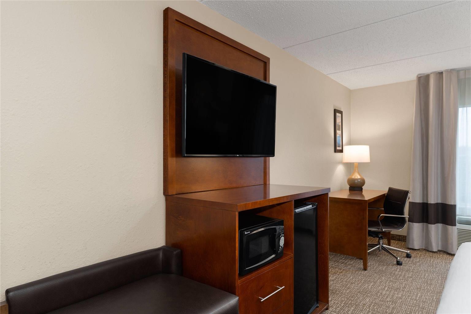 Wingate by Wyndham Clearfield - photo 14