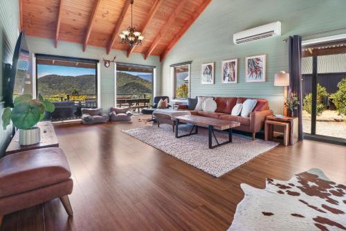Alpine Twin Heights — 4-Star Luxury Hotel in Mansfield, Australia
